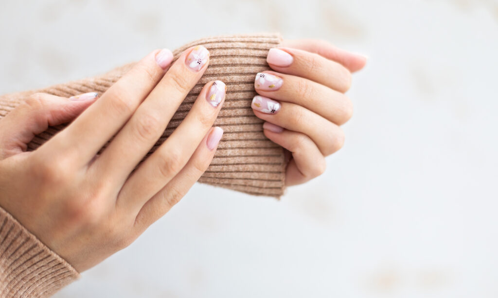 Maximize Your Mani Regardless of Length with These Short Nail Designs featured image