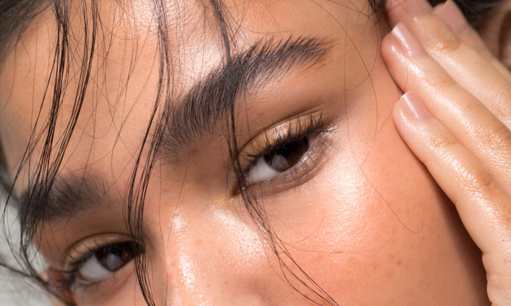 What to Know About Eyebrow Lamination, a Semi-Permanent Treatment for Perfect Brows featured image