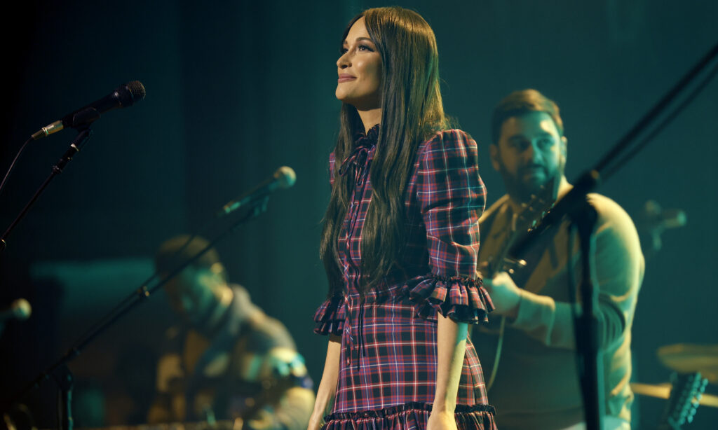 Kacey Musgraves’ Secret to Long, Healthy Hair Is Totally Free featured image