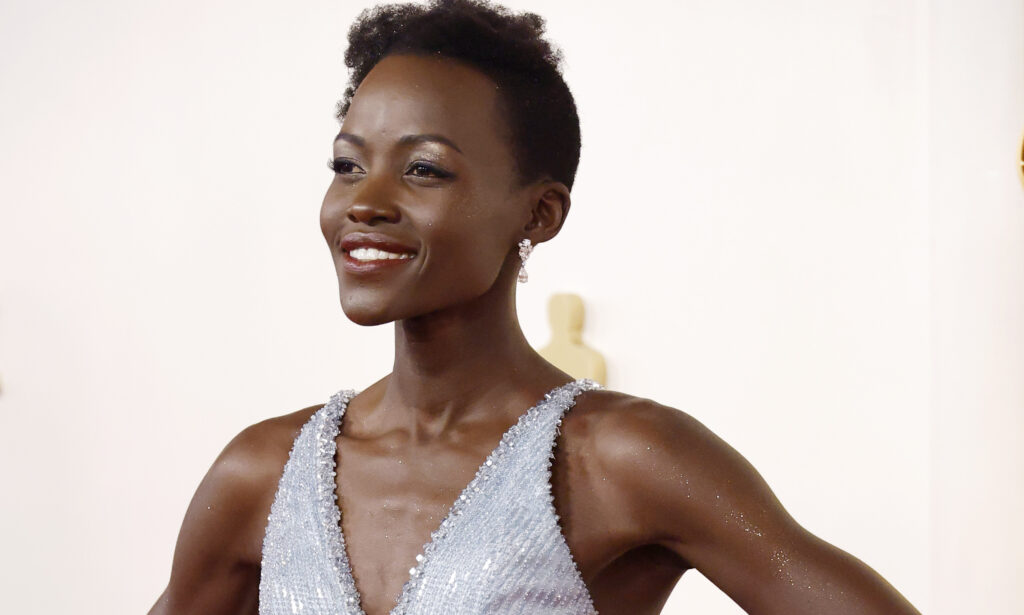 The ‘Extra Glow’ Off-the-Radar Body Balm Lupita Nyong’o Mixed With Chanel Before the Oscars featured image